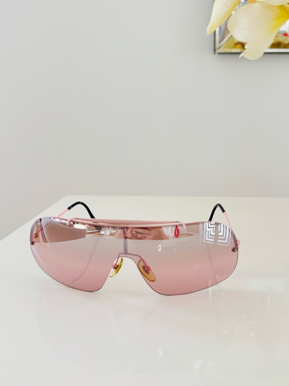 Vintage 🌸 Authentic Ray ban light pink rimless sunglasses - Picture 3 of 11